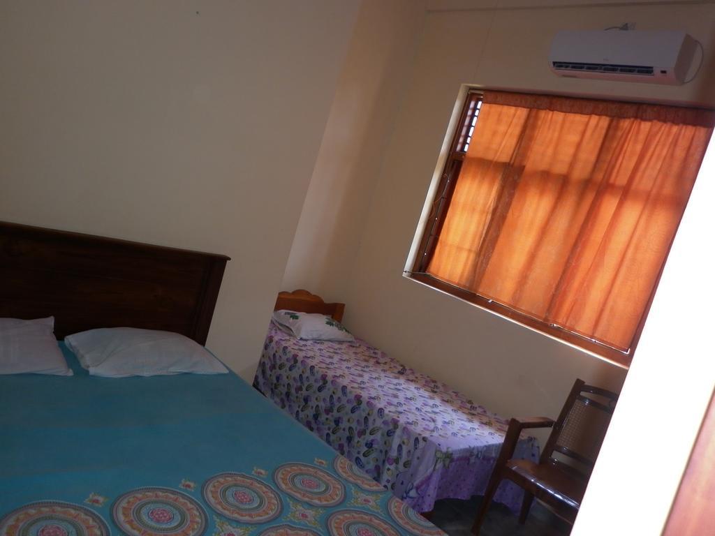 Seetha'S Hostel Negombo Szoba fotó